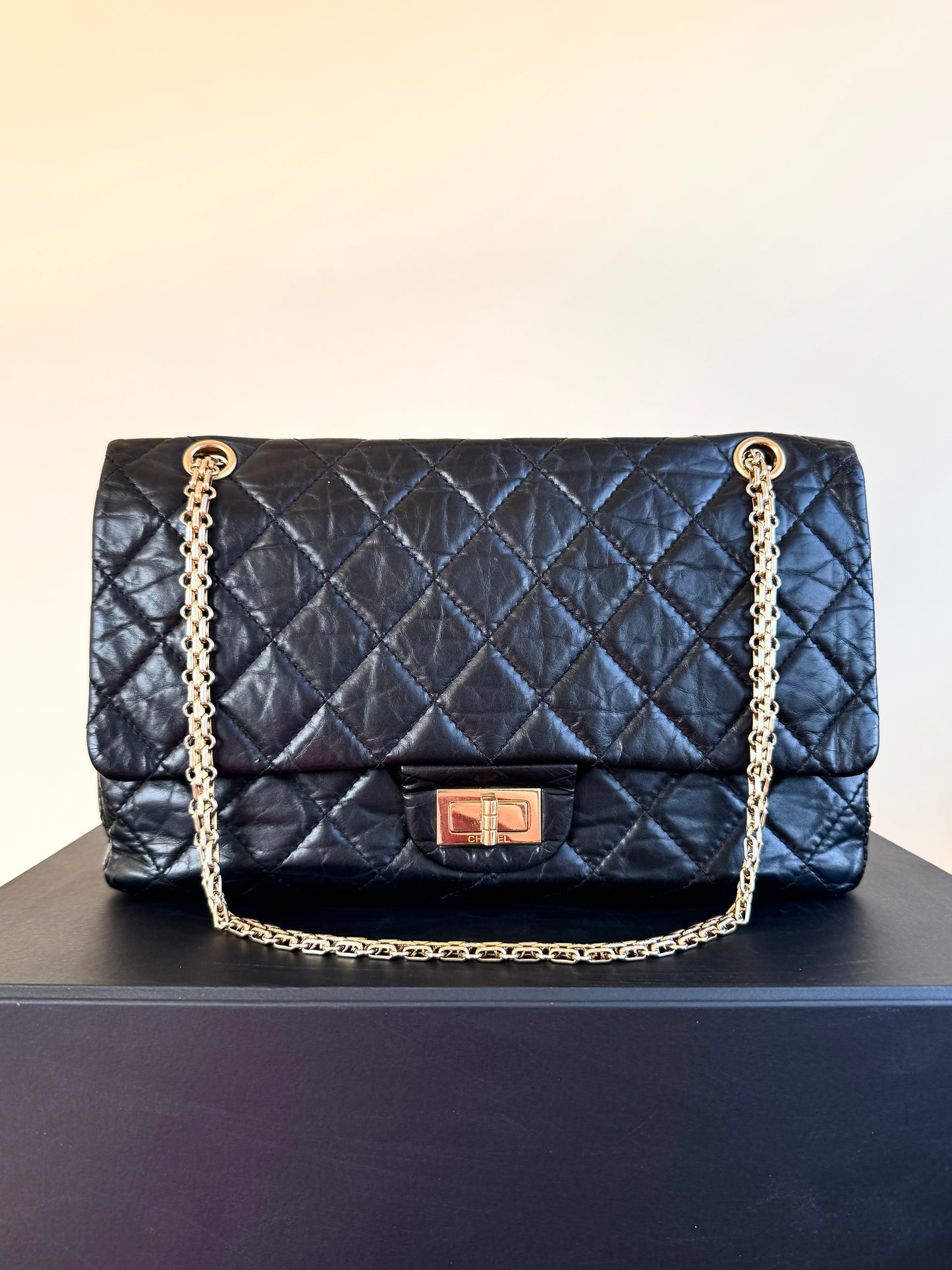 Pre-owned Chanel 2.55 Reissue Maxi 227 Black Calfskin Flap Bag