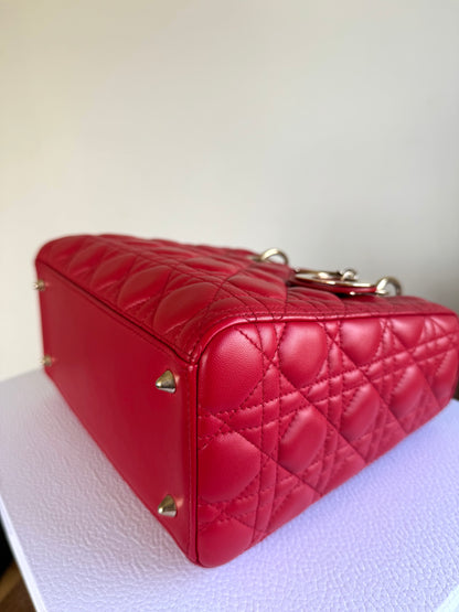 Pre-owned Dior Lady Dior Medium Red Lambskin Bag