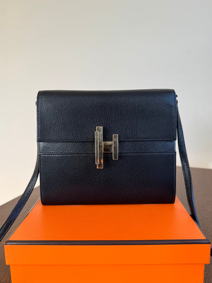 Pre-owned Hermès Cinhetic To Go Black Chèvre Mysore Bag