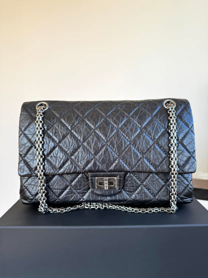 Pre-owned Chanel 2.55 Reissue Large 226 Black Calfskin Flap Bag