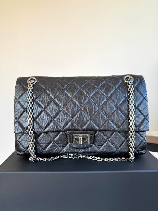 Pre-owned Chanel 2.55 Reissue Large 226 Black Calfskin Flap Bag