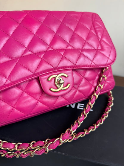 Pre-owned Chanel Paris-Seoul Mademoiselle Chic Medium Pink Leather Bag