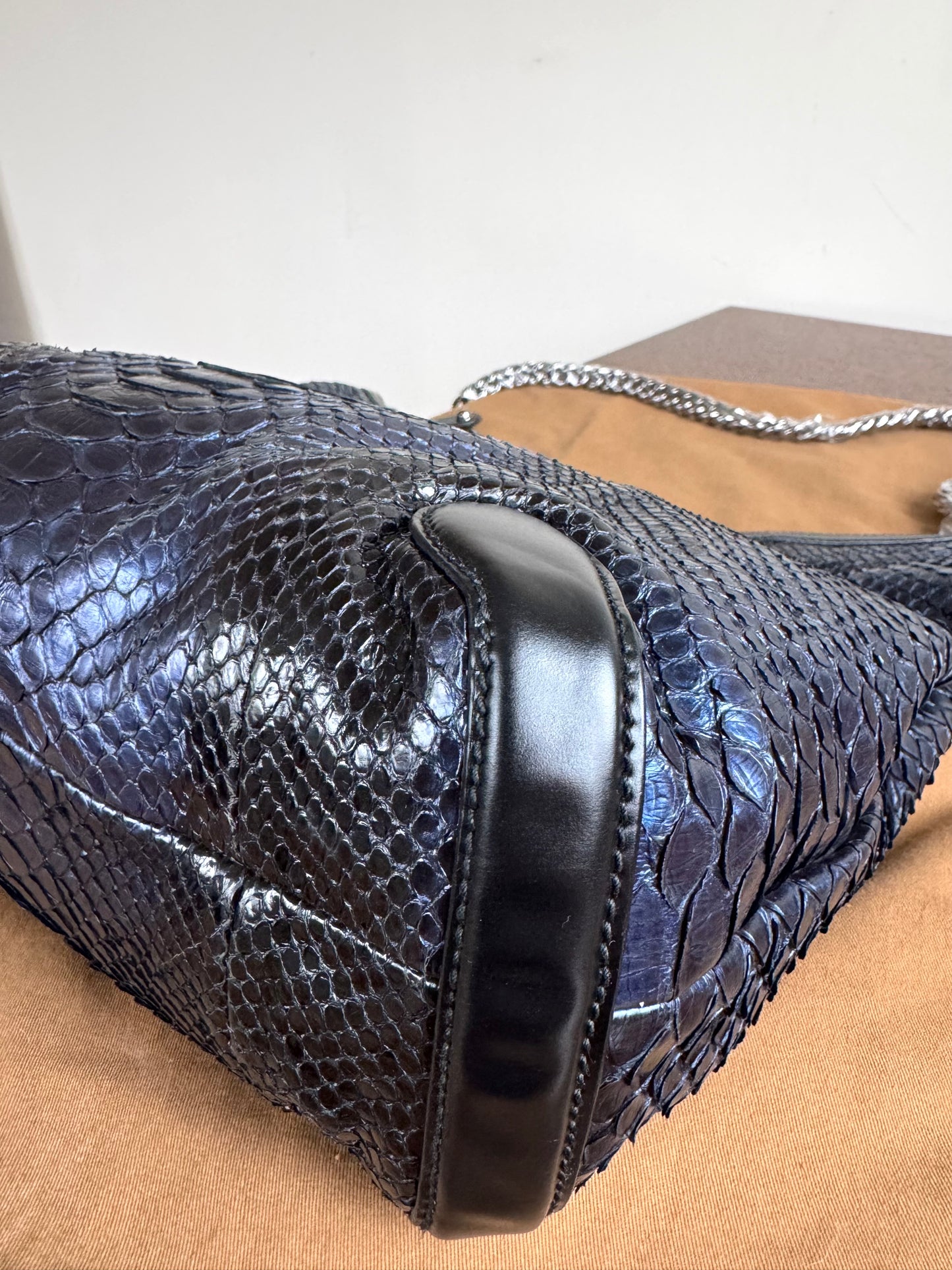 Pre-owned Gucci Galaxy Python Metallic Blue Hobo Bag
