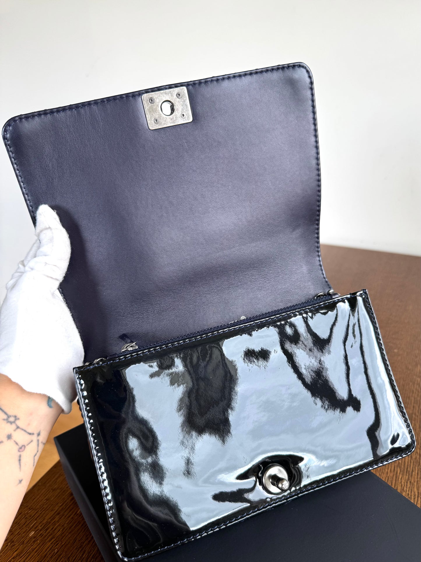 Pre-owned Chanel Boy WOC Black Patent Leather Flap Bag