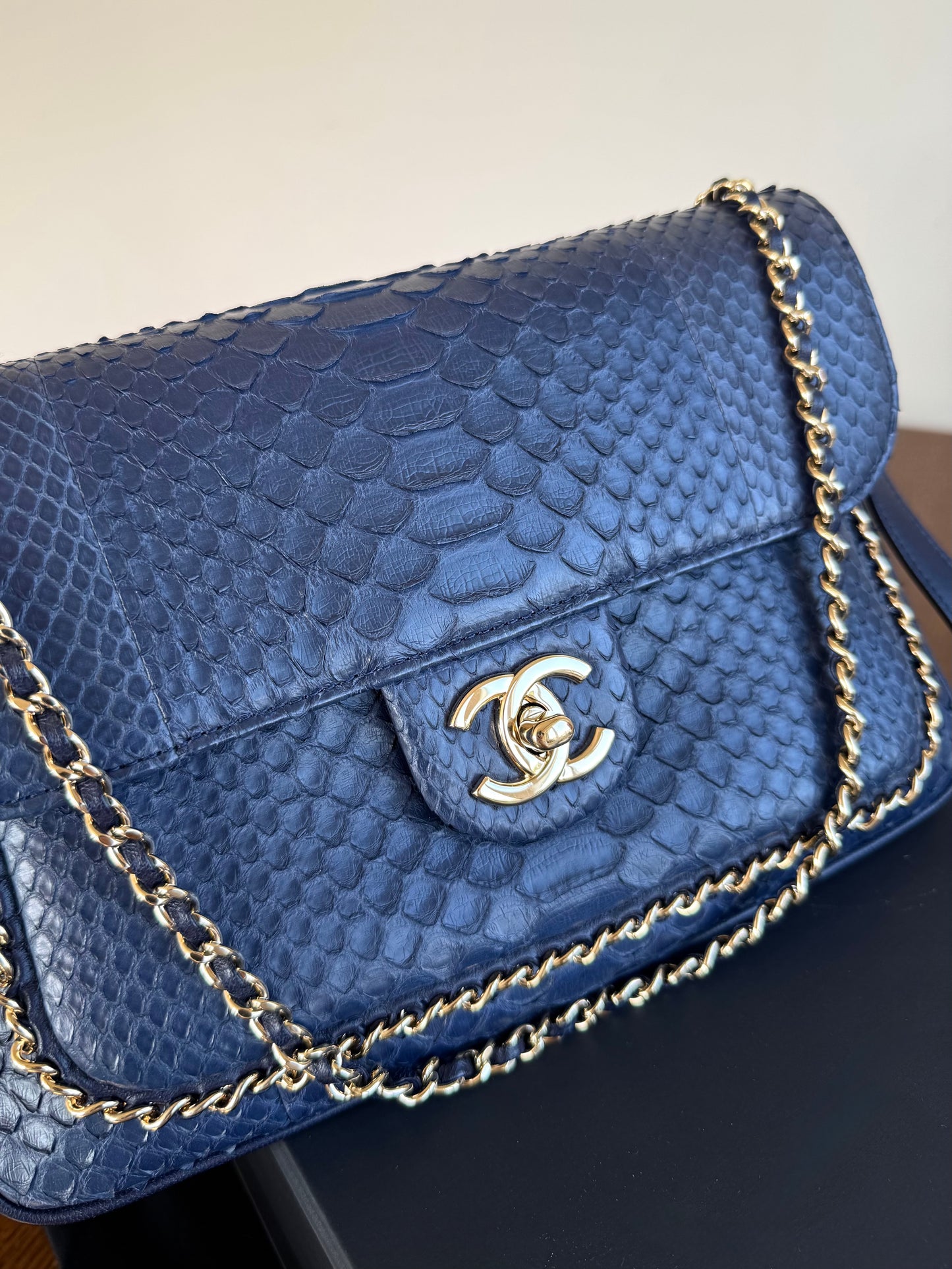 Pre-owned Chanel CC Chain Python Navy Flap Bag