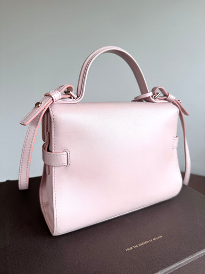 Pre-owned Delvaux Tempête PM Nude Rose Calfskin Bag