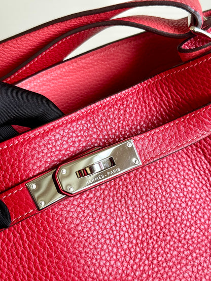 Pre-owned Hermès So Kelly 26 Red Togo Shoulder Bag