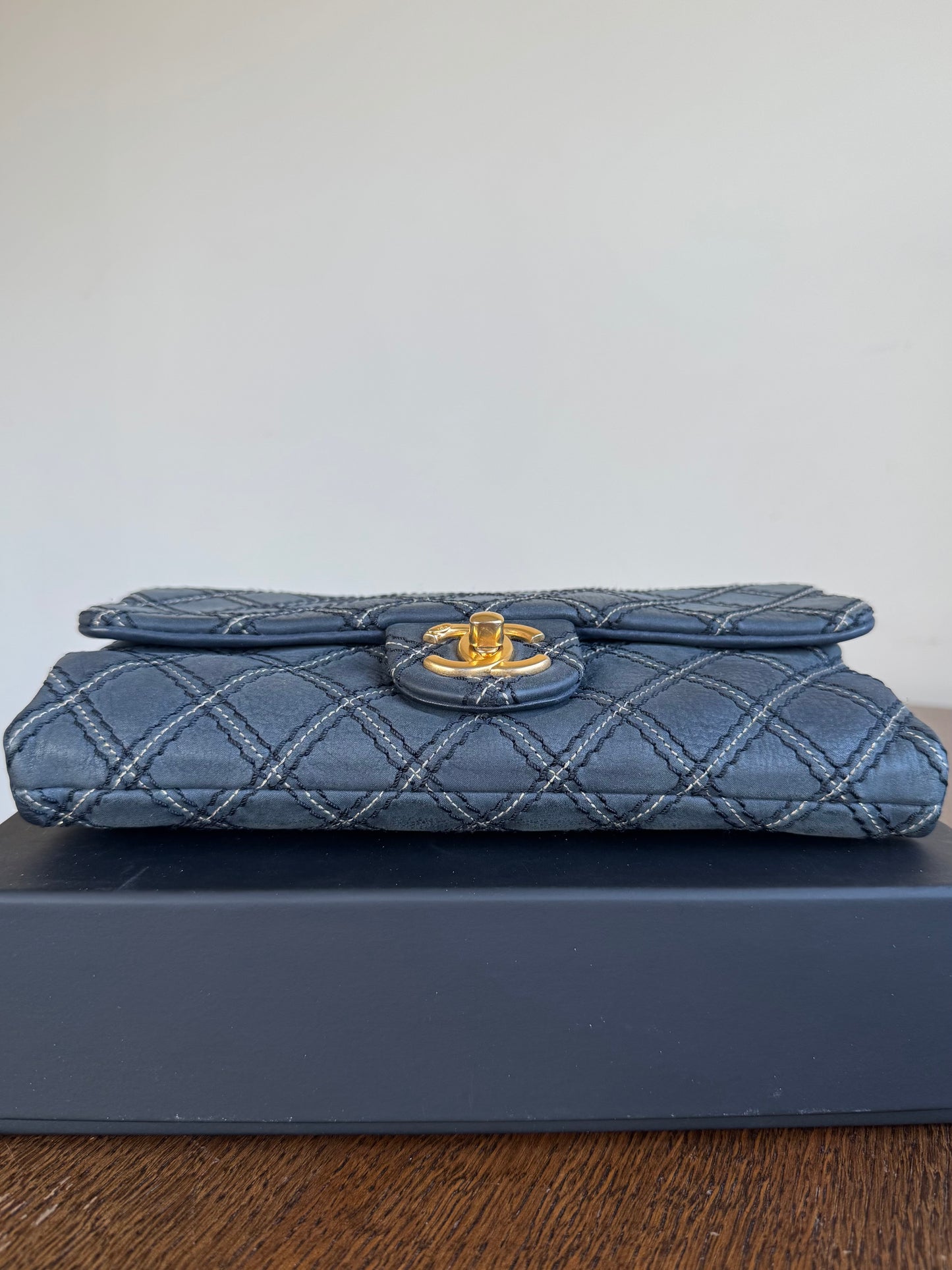 Pre-owned Chanel CC Stitch Quilted Blue Iridescent Leather Flap Bag