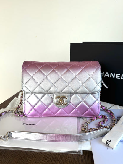 Pre-owned Chanel Like A Wallet Metallic Silver Pink Lambskin Flap Bag