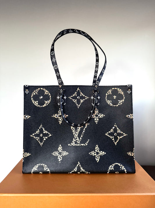 Pre-owned Louis Vuitton OnTheGo GM Jungle Monogram Tote Bag Limited Edition