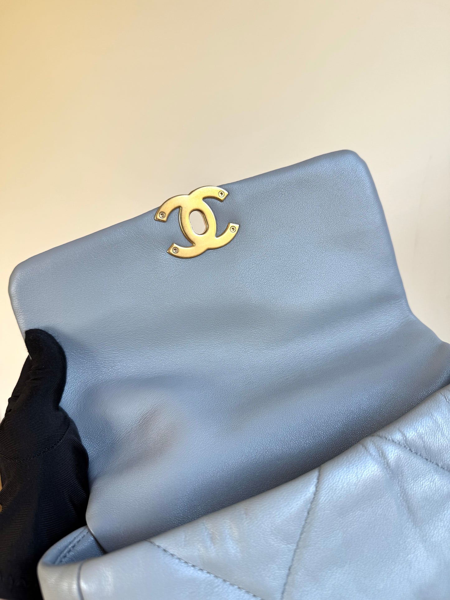 Pre-owned Chanel 19 Small Grey Lambskin Flap Bag