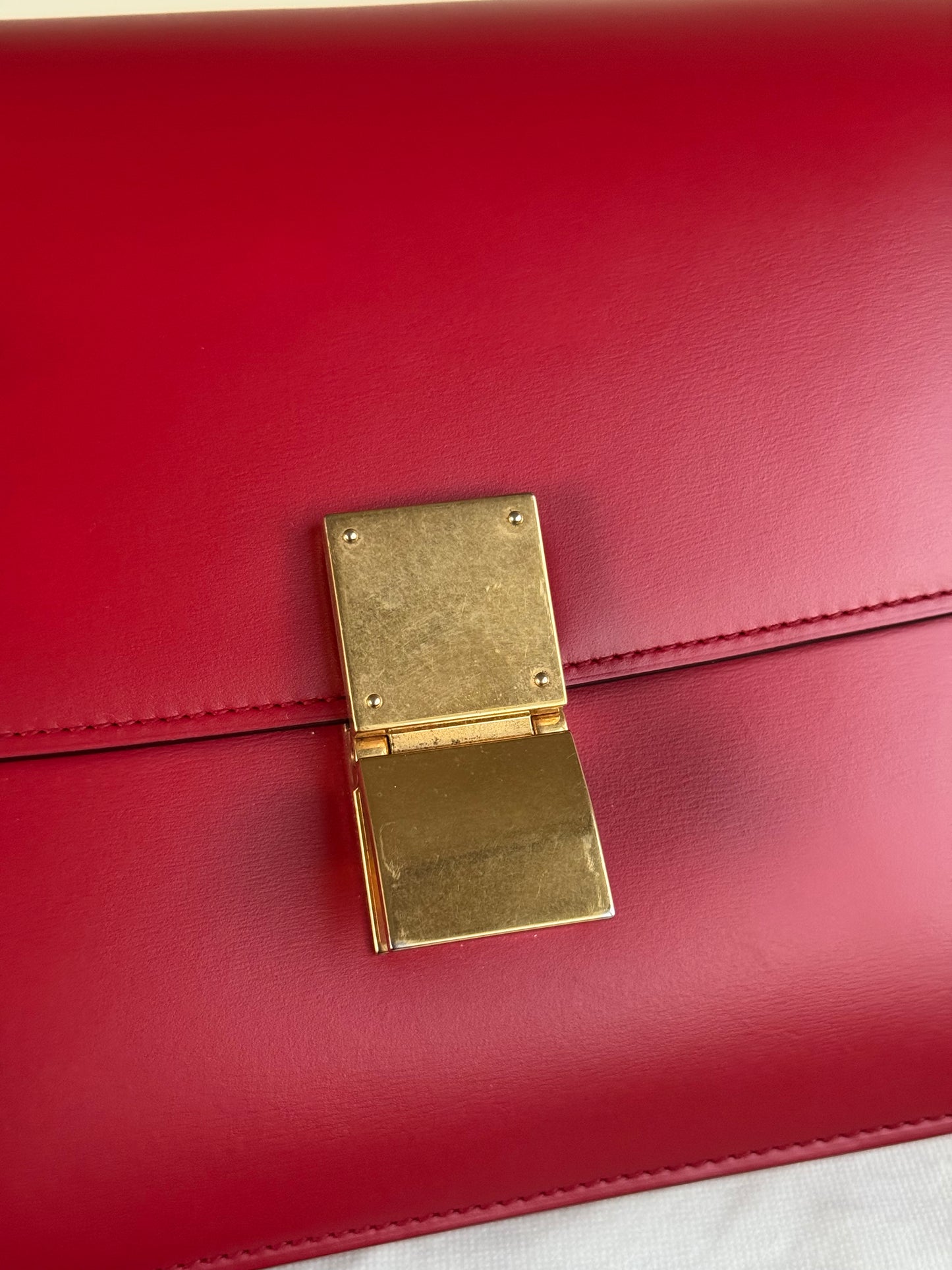 Pre-owned Celine Classic Box Medium Red Leather Bag