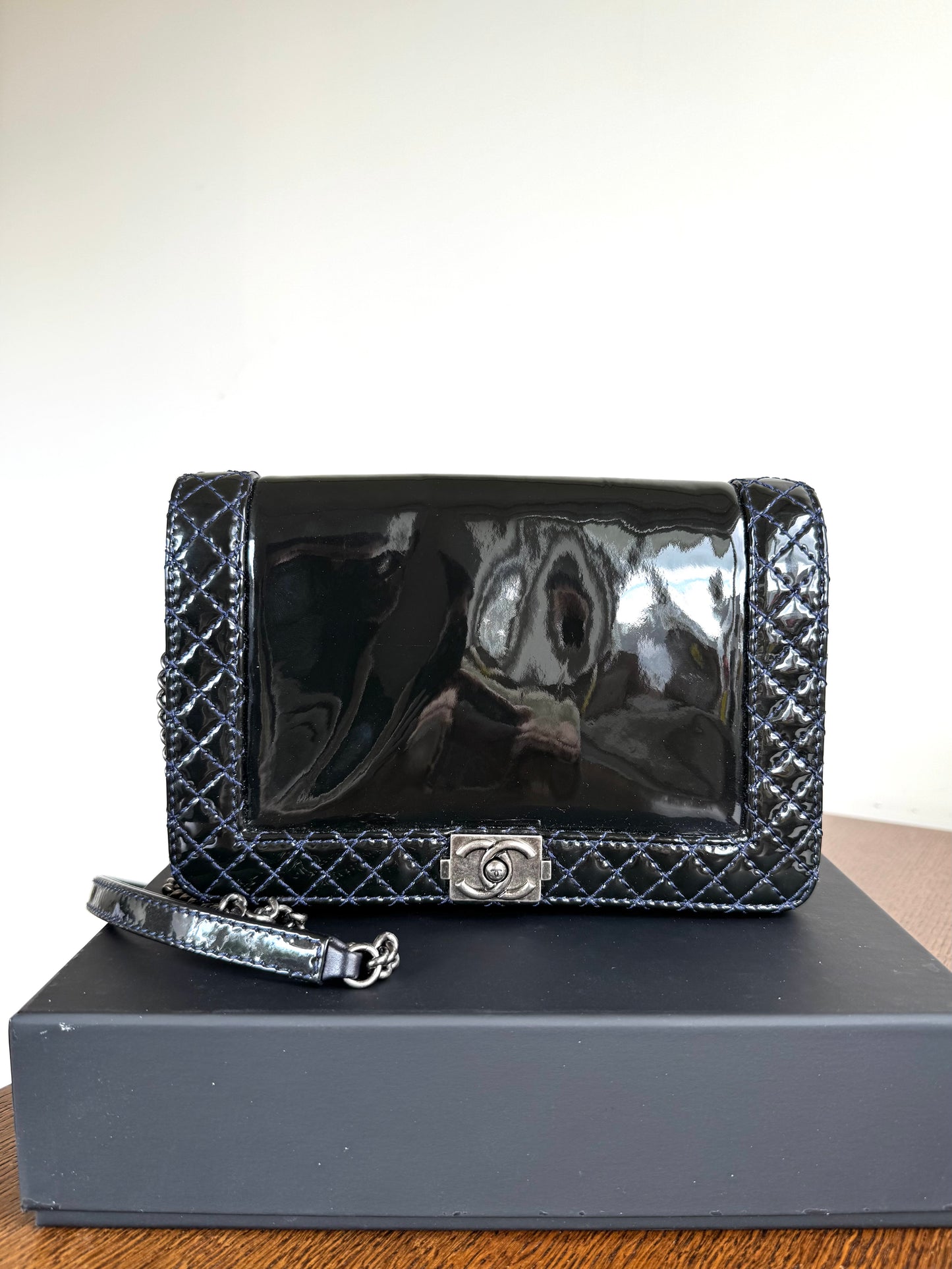 Pre-owned Chanel Boy WOC Black Patent Leather Flap Bag
