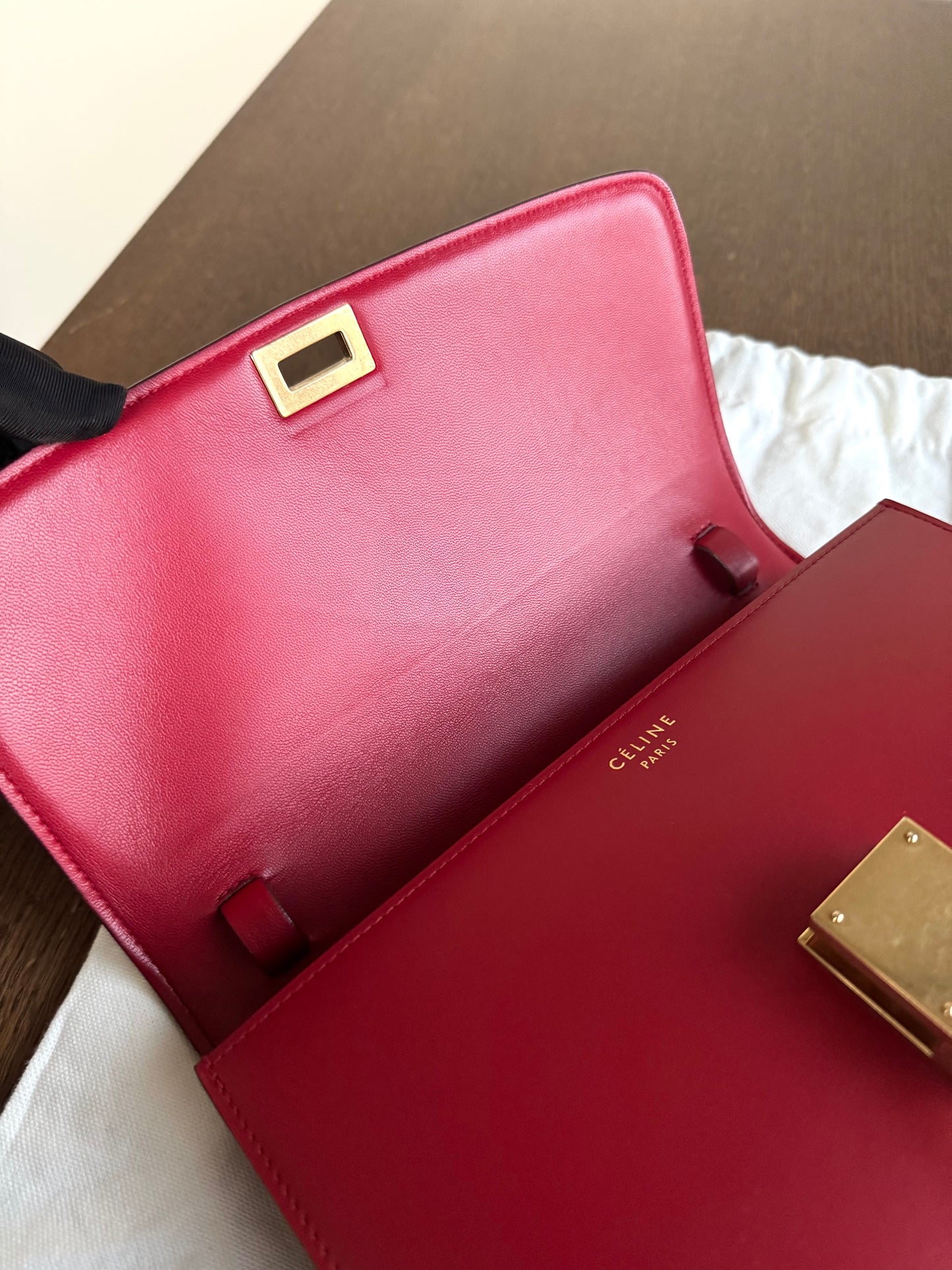 Pre-owned Celine Classic Box Medium Red Leather Bag