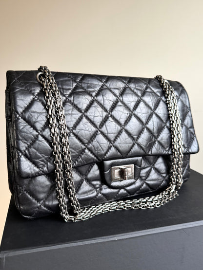 Pre-owned Chanel 2.55 Reissue Maxi 227 Black Calfskin Flap Bag