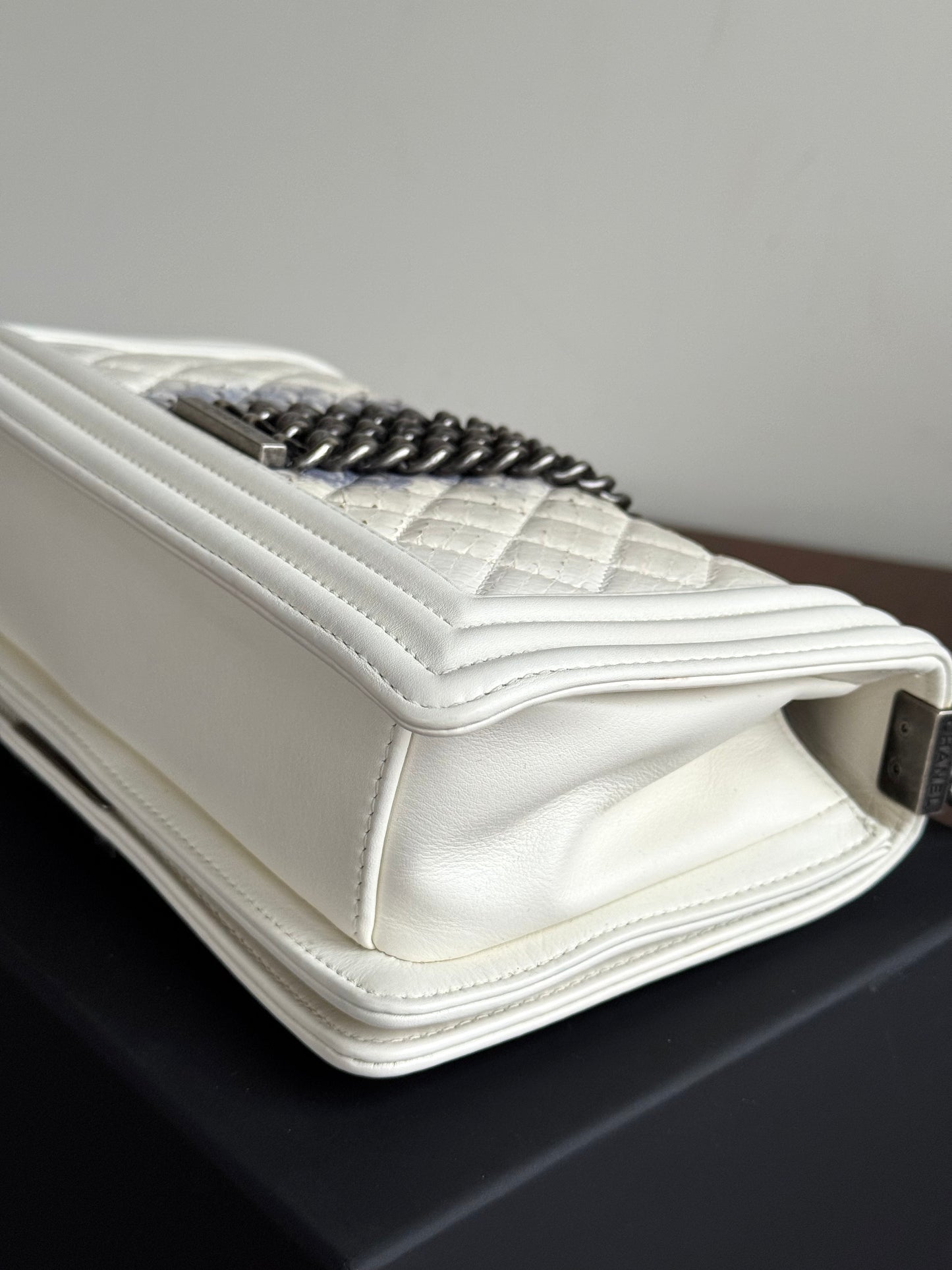 Pre-owned Chanel Boy Medium Off White Python Chain Around Flap Bag