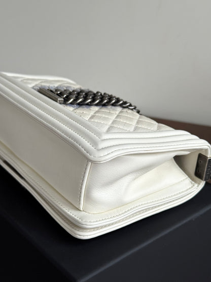 Pre-owned Chanel Boy Medium Off White Python Chain Around Flap Bag