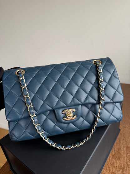 Pre-owned Chanel Timeless Classic Medium Marine Blue Lambskin Flap Bag