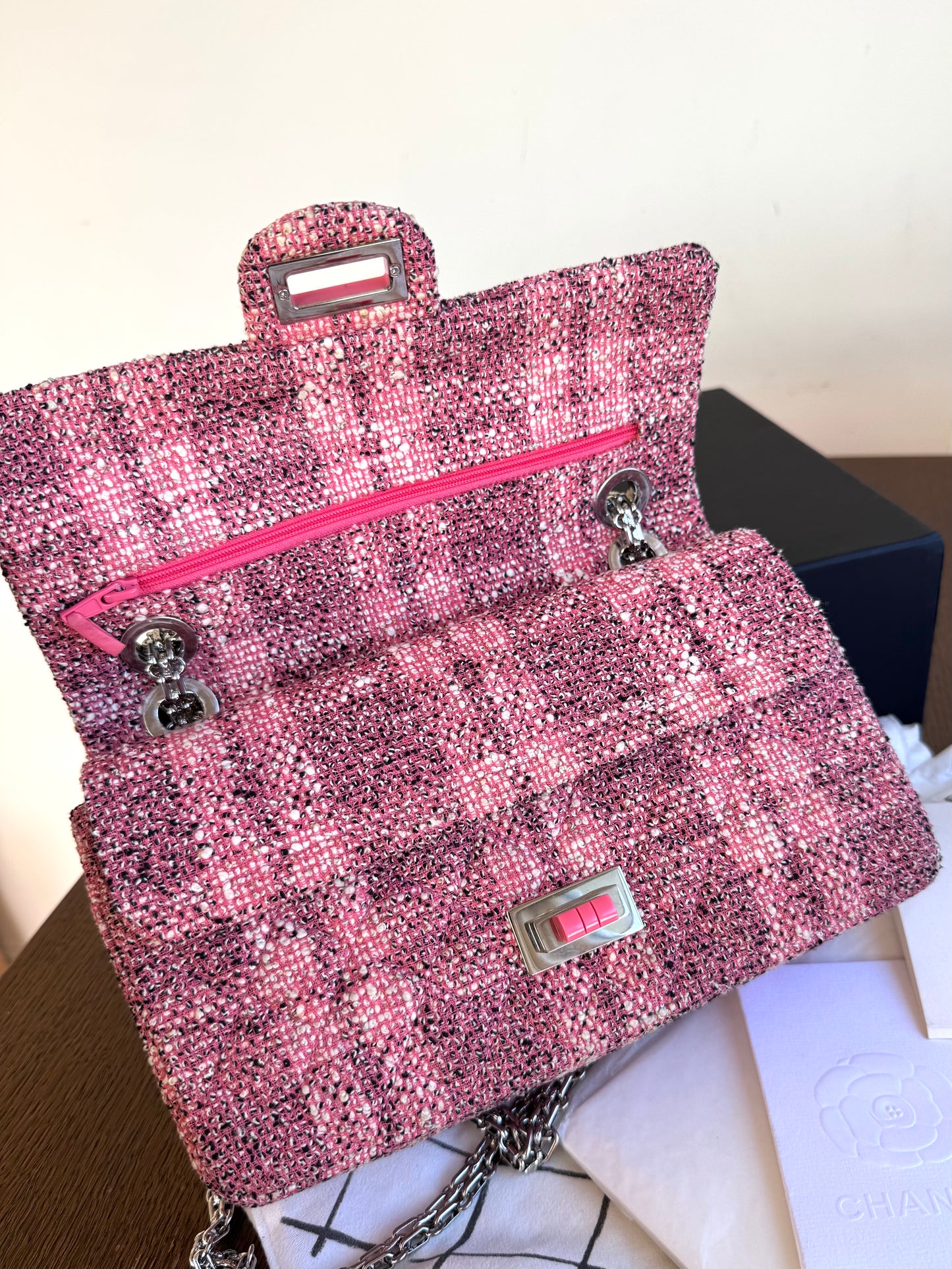Pre-owned Chanel 2.55 Reissue 225 Medium Pink Tweed Flap Bag