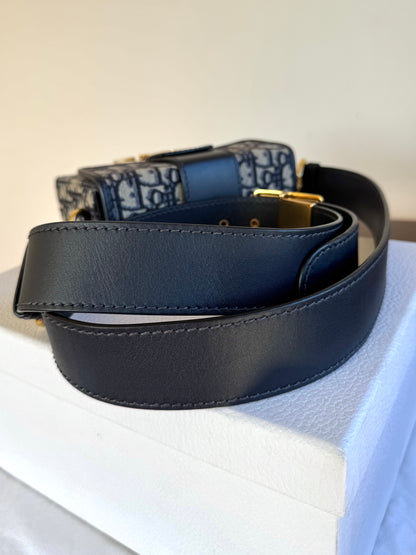 Pre-owned Dior 30 Montaigne Box Navy Canvas Leather Bag