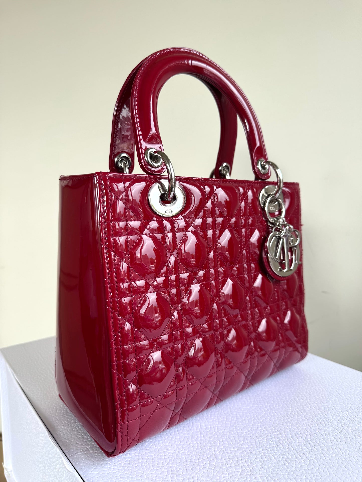 Pre-owned Dior Lady Dior Medium Burgundy Patent Leather Bag