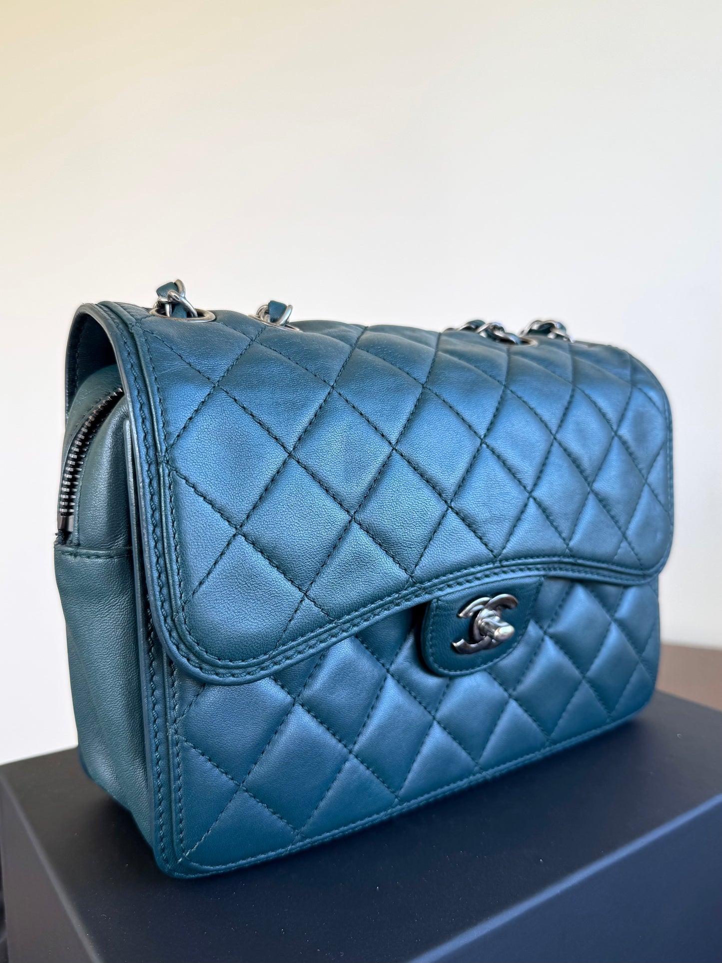 Pre-owned Chanel CC Dark Green Leather Flap Bag