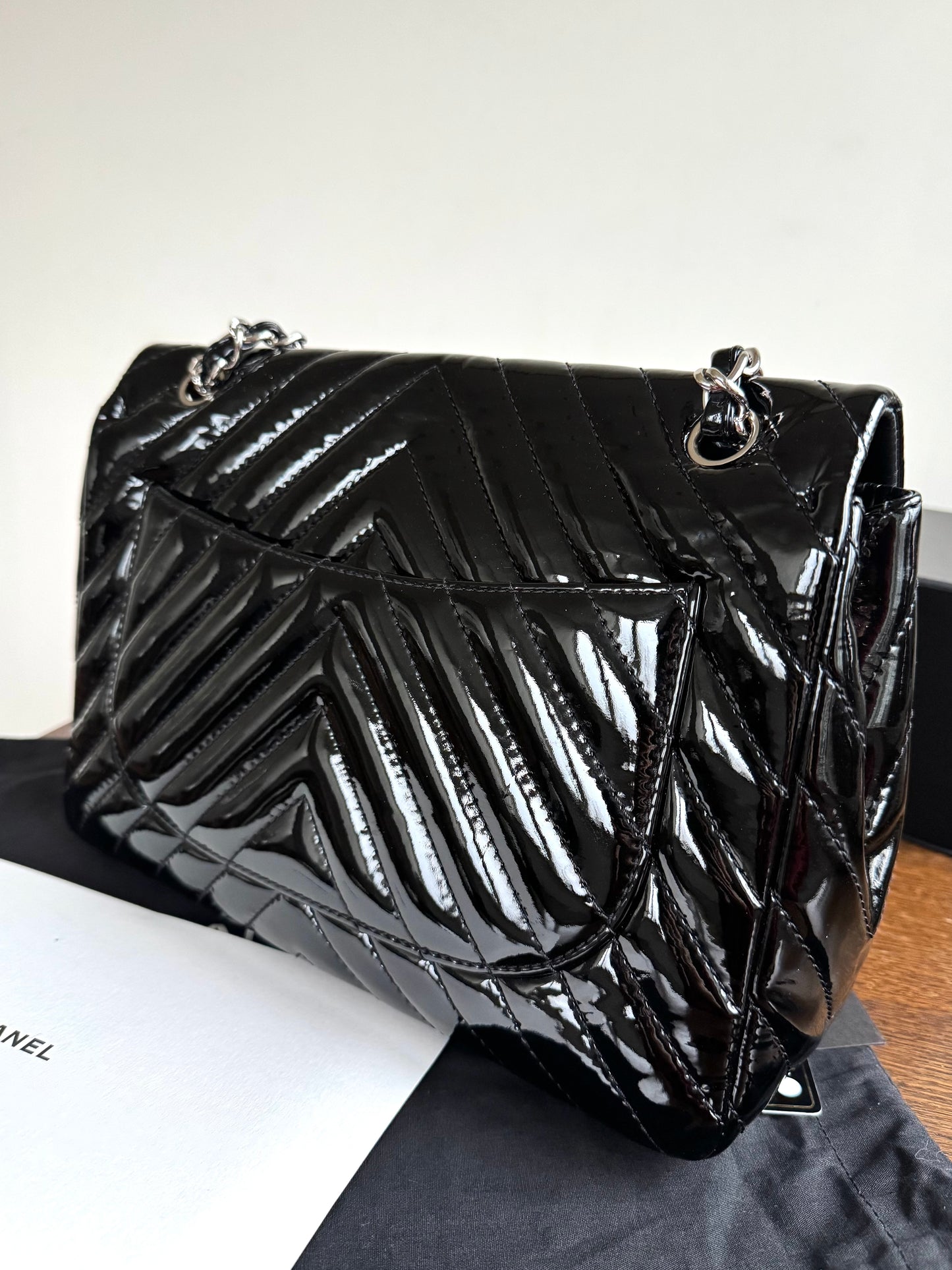 Pre-owned Chanel Classic Jumbo Black Patent Leather Flap Bag