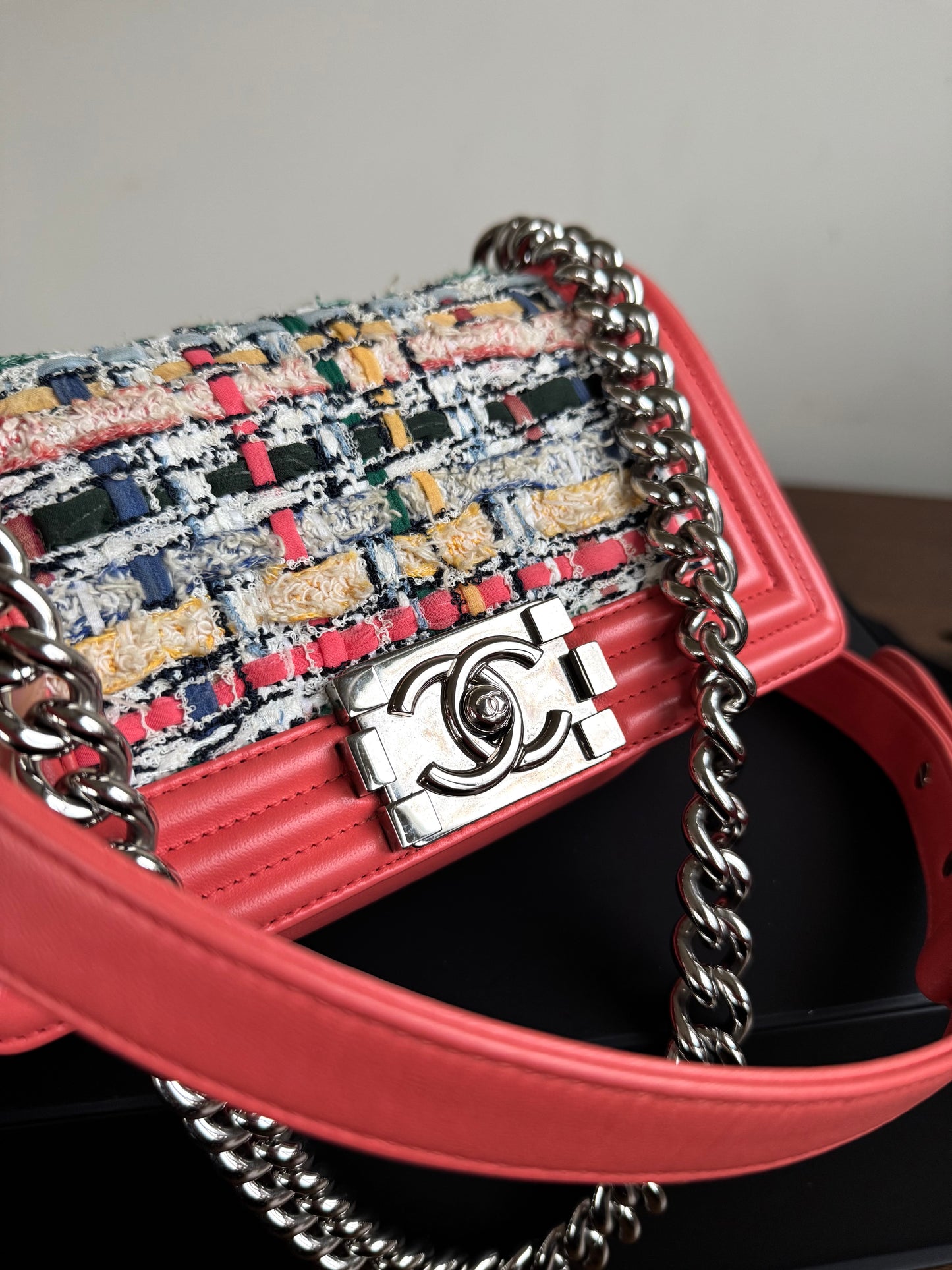 Pre-owned Chanel Boy Small Salmon Pink Tweed Leather Bag