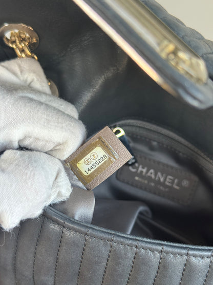 Pre-owned Chanel 2.55 Vertical Dark Grey Iridescent Leather Flap Bag