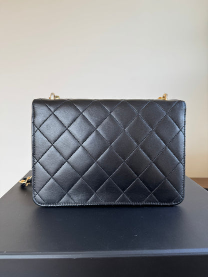 Pre-owned Chanel CC Crystal Geometric Black Lambskin Flap Bag