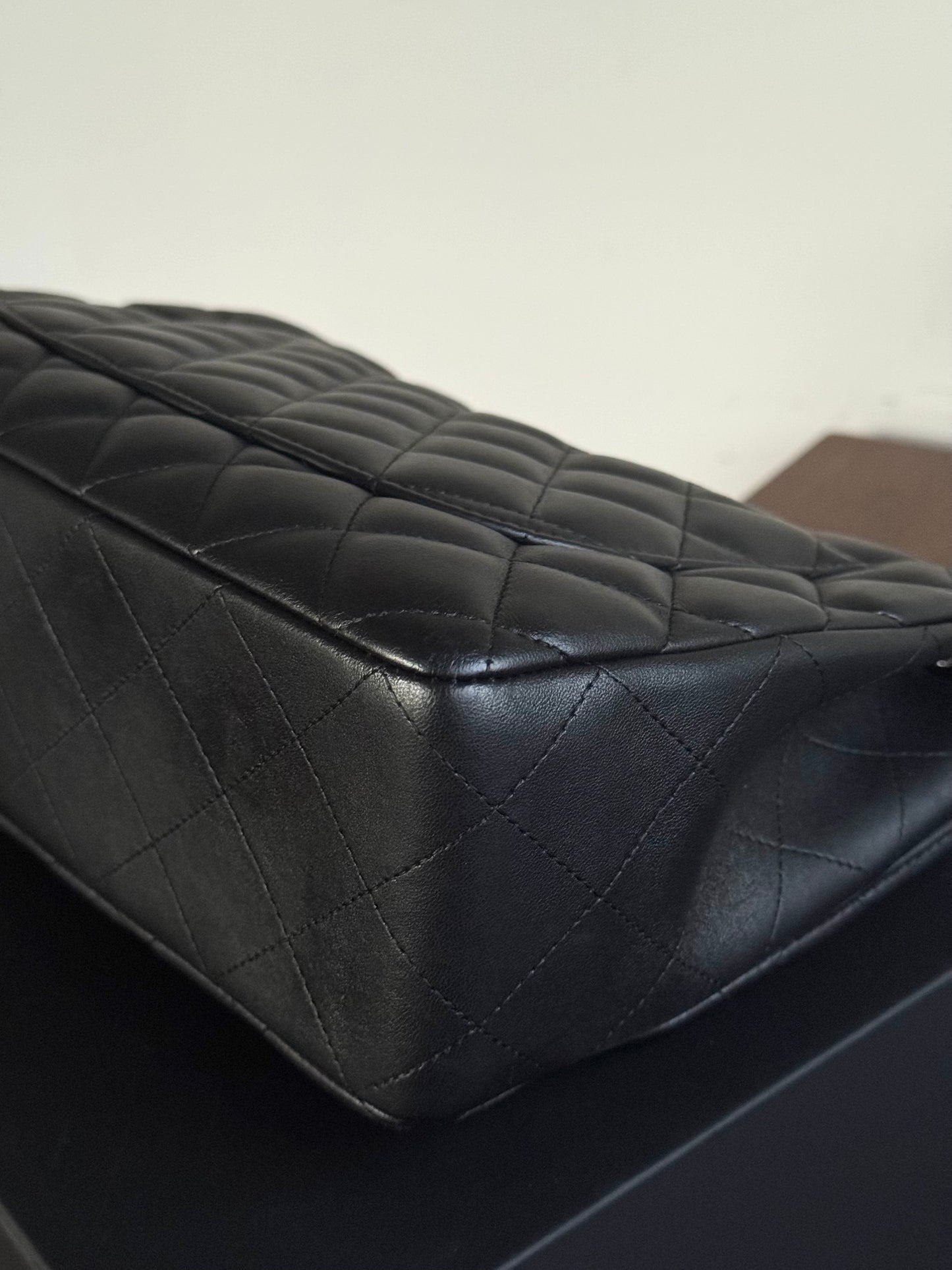 Pre-owned Chanel Timeless Classic Jumbo Black Lambskin Single Flap Bag