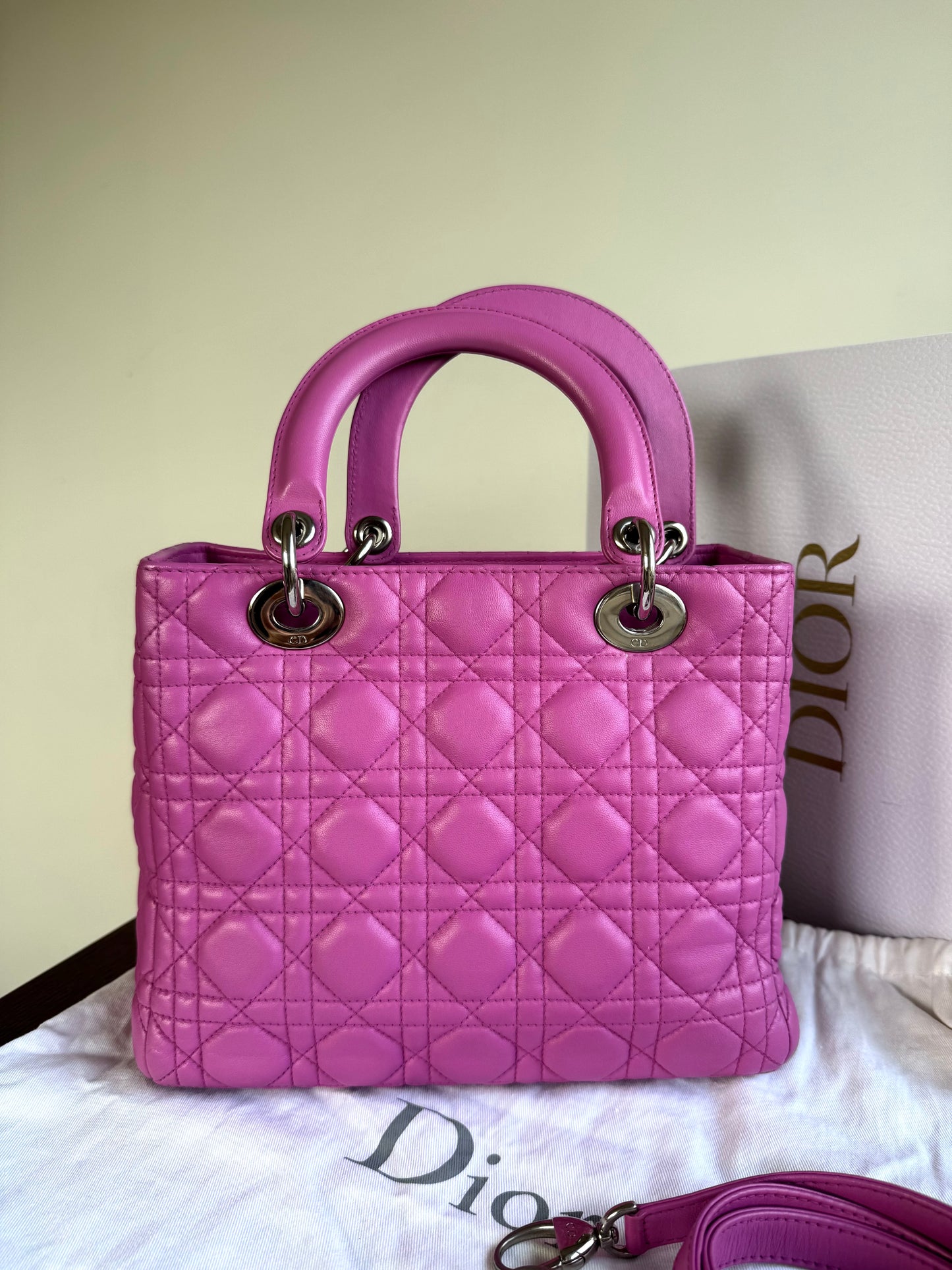 Pre-owned Dior Lady Dior Medium Pink Lambskin Bag