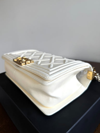 Pre-owned Chanel Boy Medium Embossed Cream Leather Bag