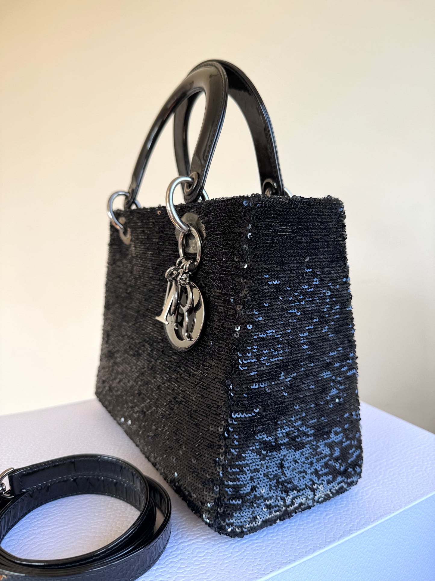 Pre-owned Dior Lady Dior Medium Black Sequin Patent Leather Bag