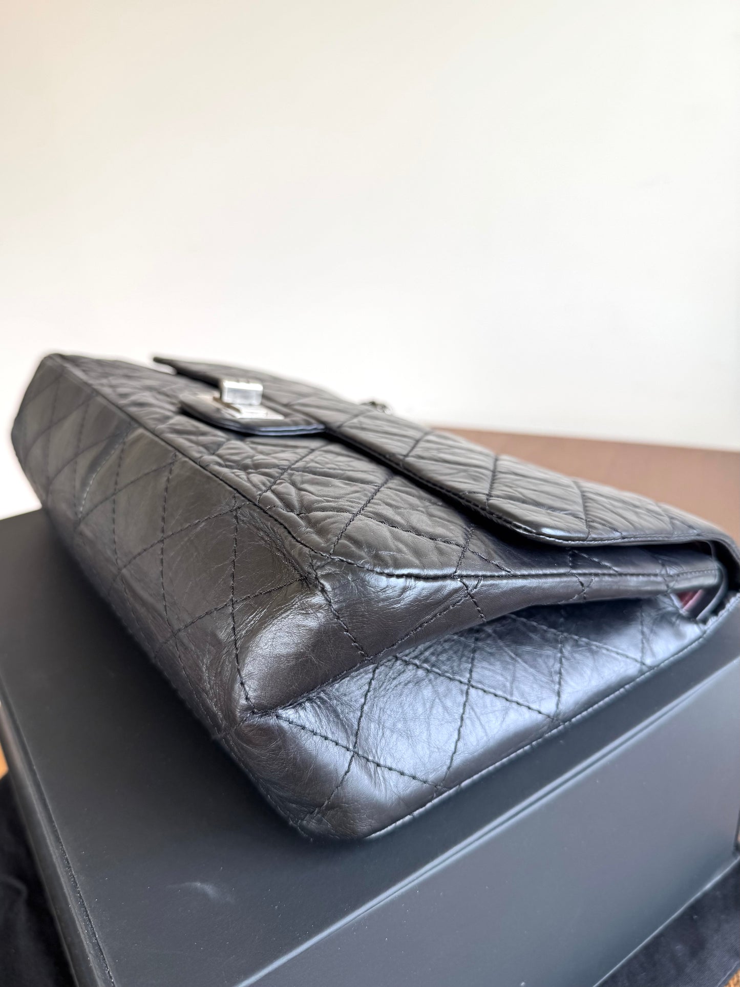 Pre-owned Chanel 2.55 Reissue Maxi 227 Black Calfskin Flap Bag