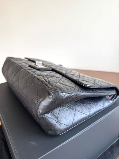 Pre-owned Chanel 2.55 Reissue Maxi 227 Black Calfskin Flap Bag