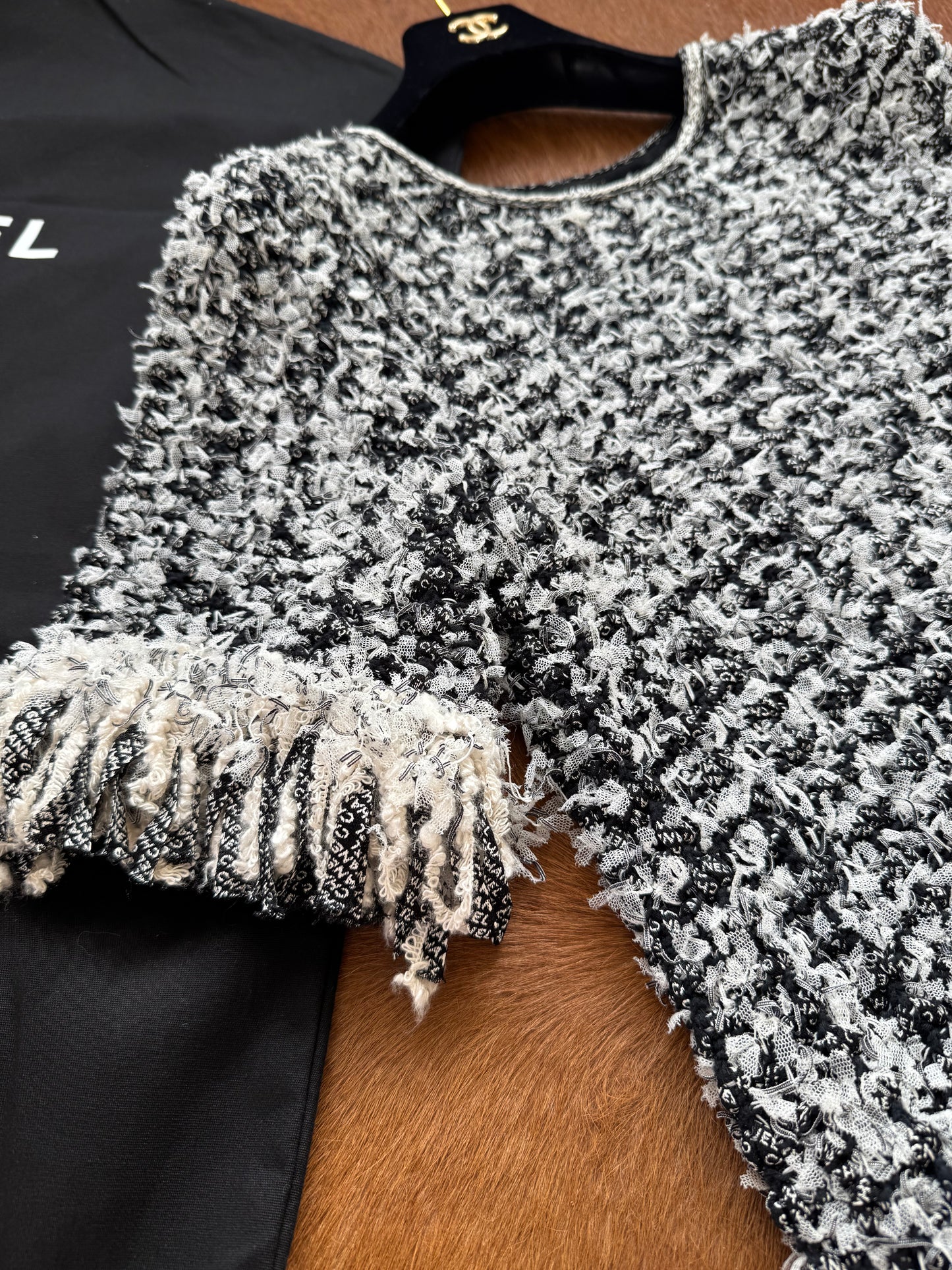 Pre-owned Chanel Black White Cotton Silk Dress