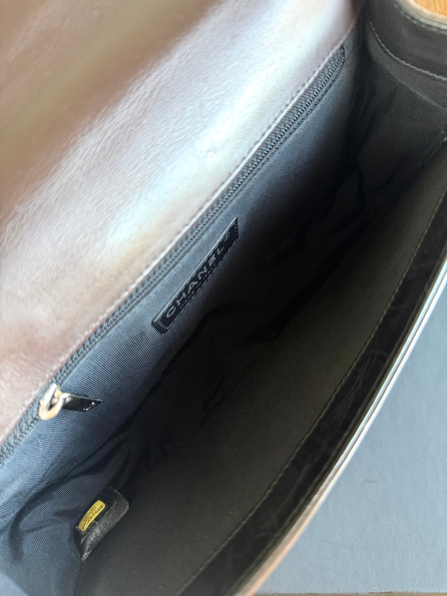 Pre-owned Chanel Boy Medium Brown Black Leather Flap Bag