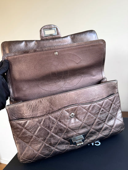 Pre-owned Chanel 2.55 Reissue Maxi 227 Bronze Metallic Calfskin Flap Bag