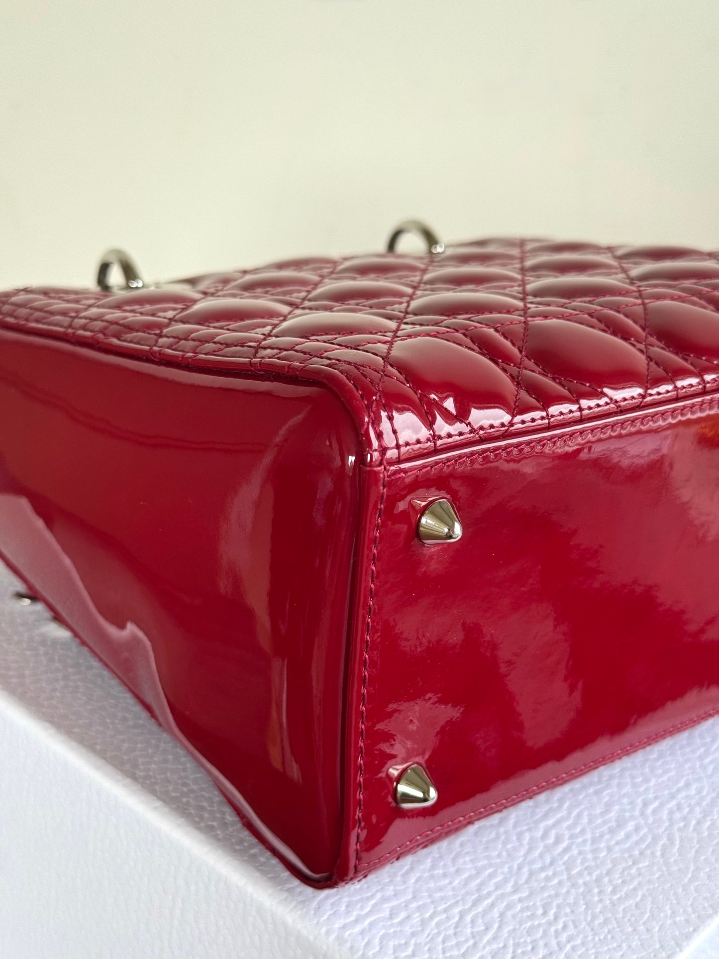 Pre-owned Dior Lady Dior Medium Burgundy Patent Leather Bag