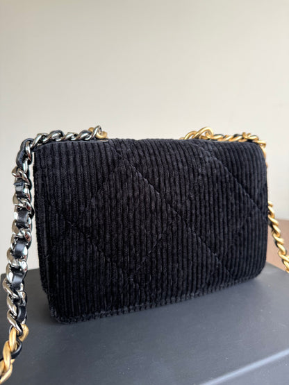 Pre-owned Chanel 19 Wallet On Chain Corduroy Black Bag