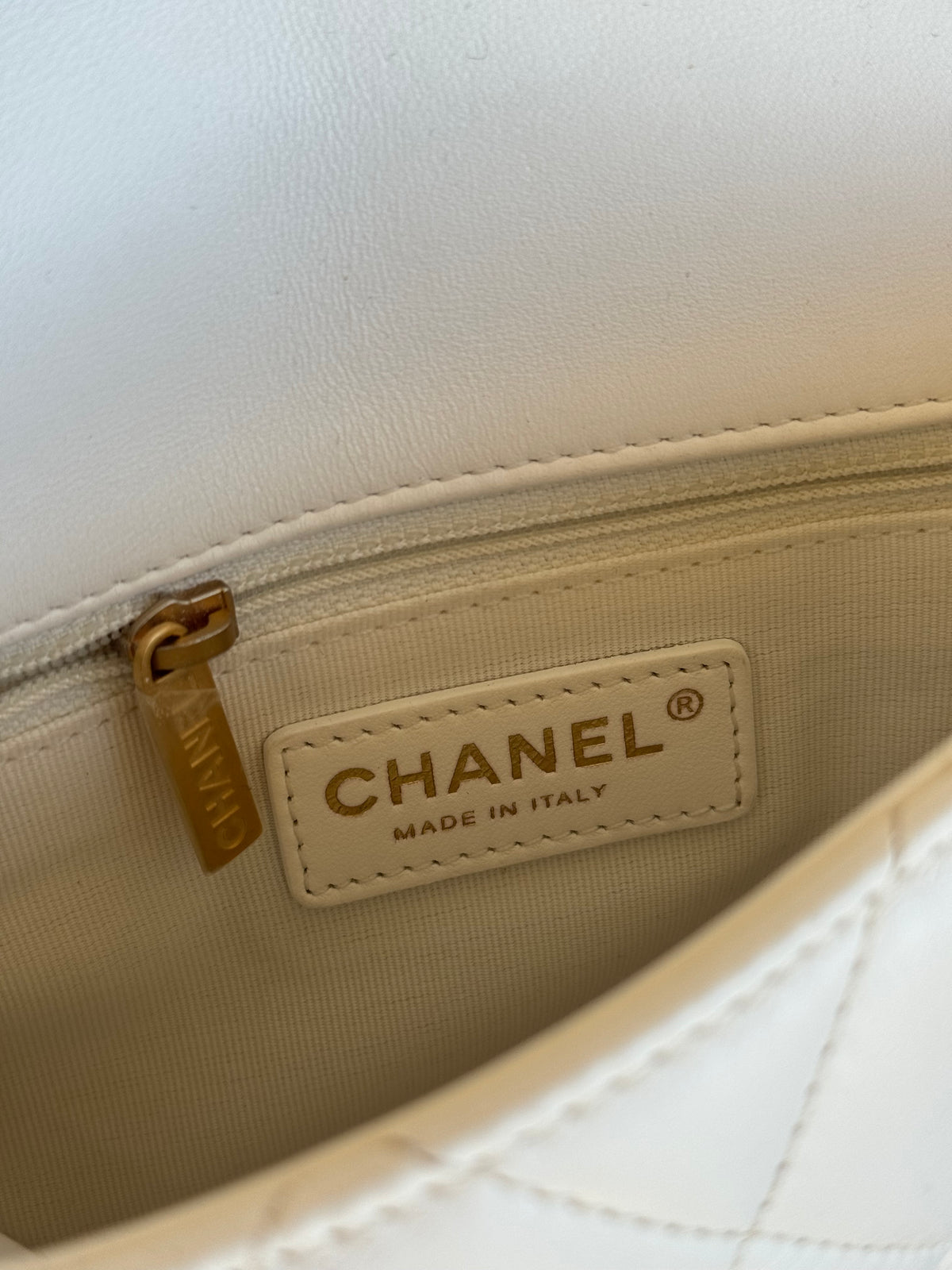 Pre-owned Chanel CC Mini Dynasty White Leather Flap Bag