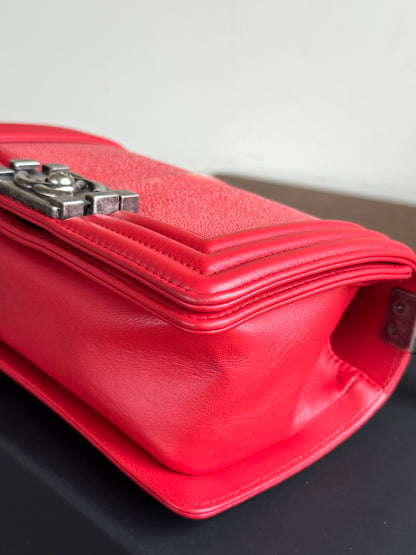 Pre-owned Chanel Boy Small Red Stingray Leather Flap Bag