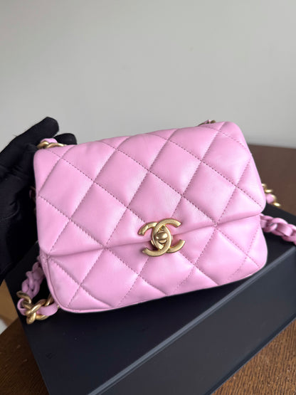 Pre-owned Chanel Matelasse Mini Pink Lambskin Lacquered Chain Flap Bag