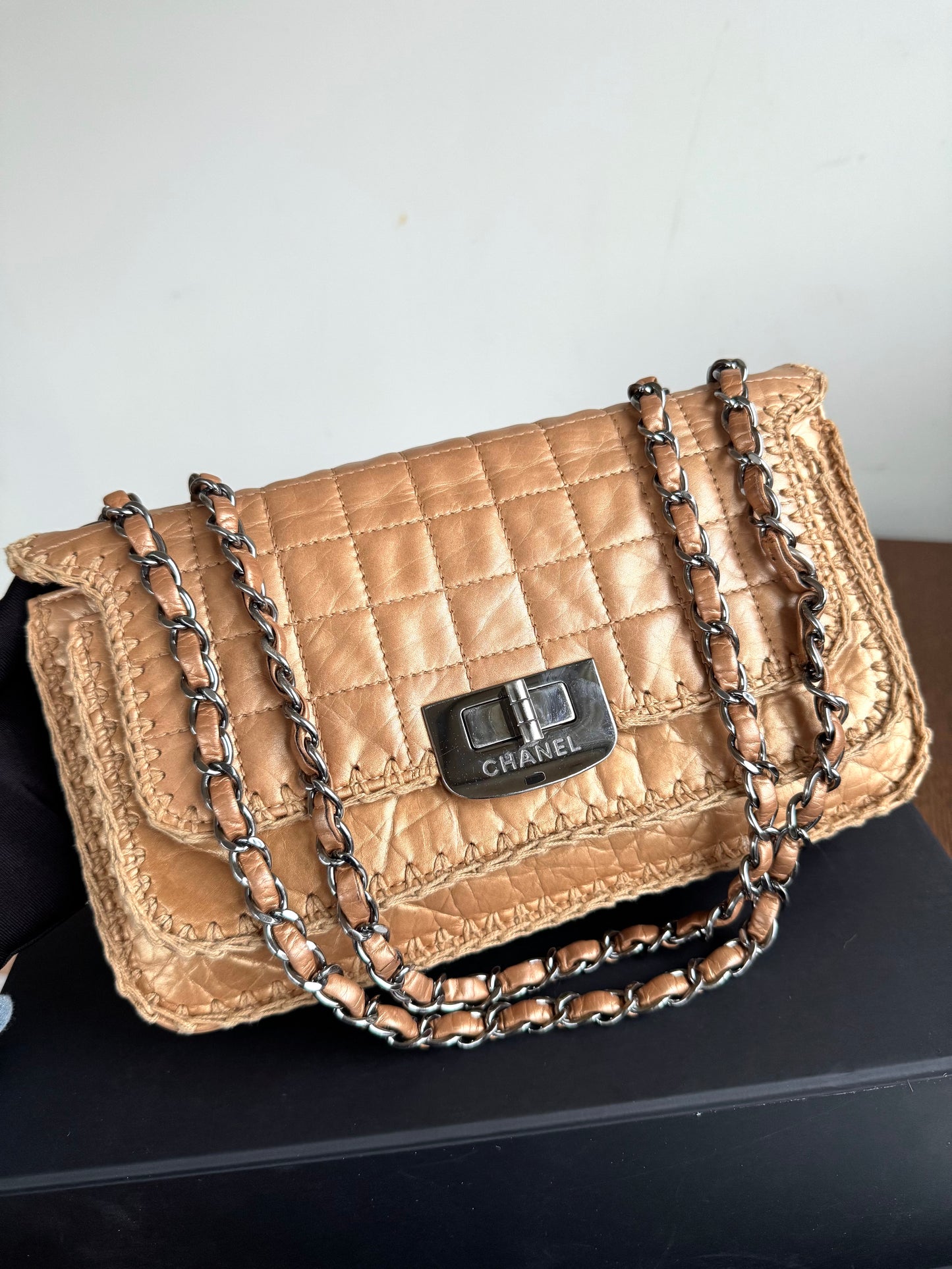 Pre-owned Chanel Chocolat Quilt Reissue Gold Leather Flap Bag