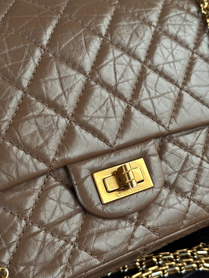 Pre-owned Chanel 2.55 Reissue Large 226 Taupe Leather Flap Bag