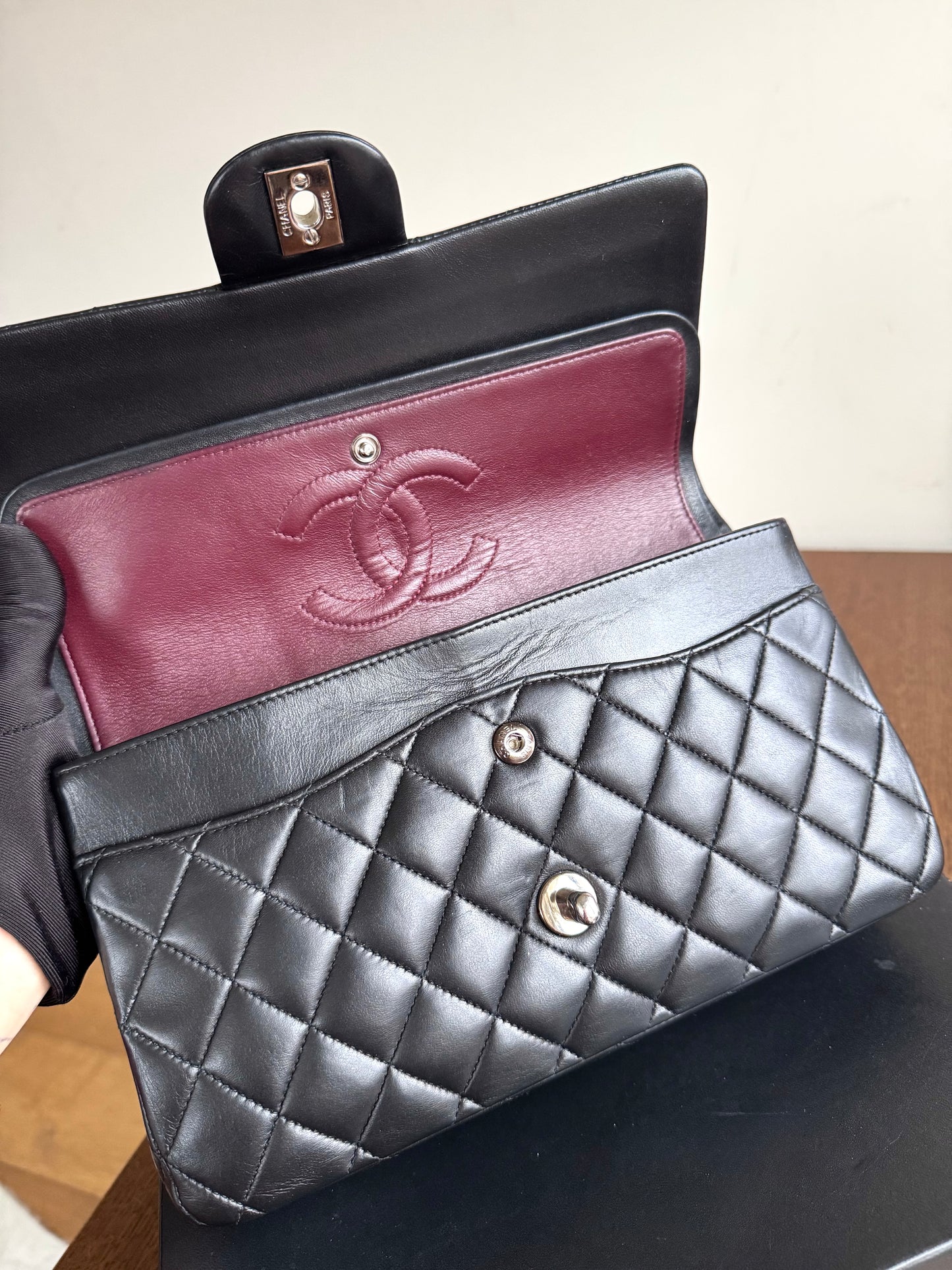 Pre-owned Chanel Timeless Classic Medium Black Lambskin Flap Bag