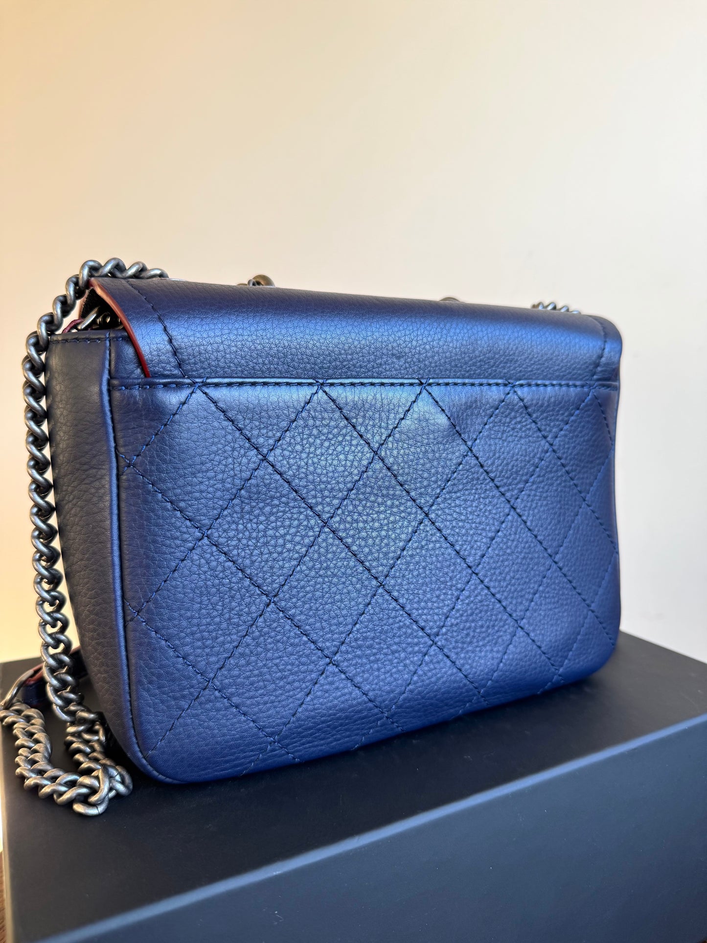 Pre-owned Chanel Archi Chic Navy Blue Leather Flap Bag
