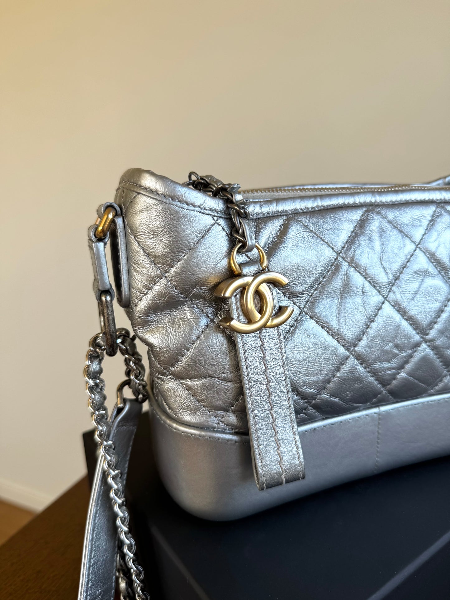 Pre-owned Chanel Gabrielle Small Silver Leather Hobo Bag