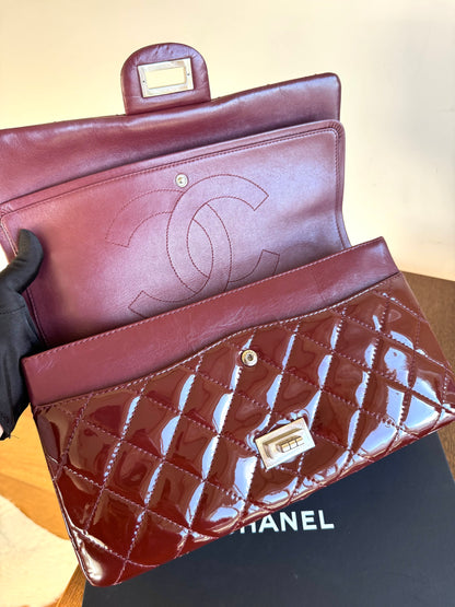Pre-owned Chanel 2.55 Reissue Maxi 227 Burgundy Patent Leather Flap Bag